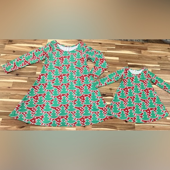 Lolly Wolly Doodle Other - 🎄Lolly Wolly Doodle Mommy & Me Matching Christmas Dresses Woman’s L Girls 5T